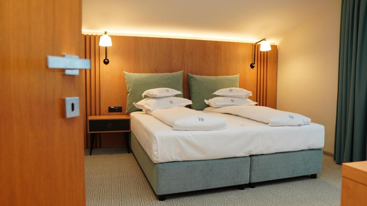 Hotel Sorin Mihai Cristian  Eksteriør bilde