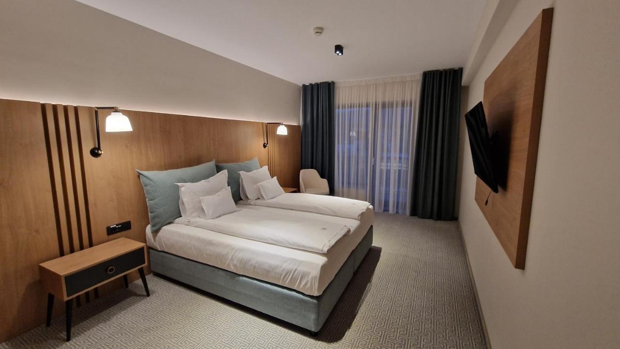 Hotel Sorin Mihai Cristian  Eksteriør bilde