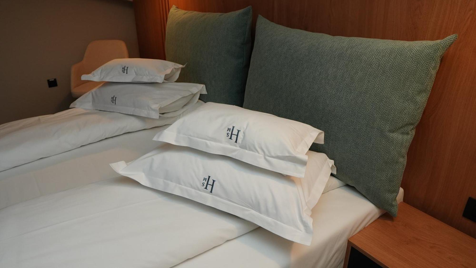 Hotel Sorin Mihai Cristian  Eksteriør bilde